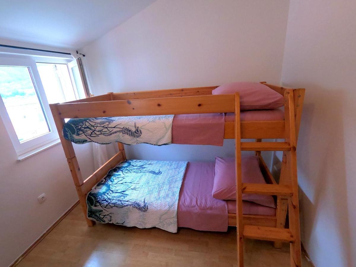 Lifestyle Apartment Podstrana Luaran gambar