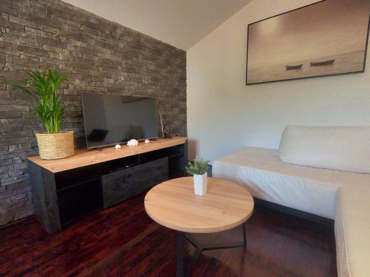 Lifestyle Apartment Podstrana Luaran gambar